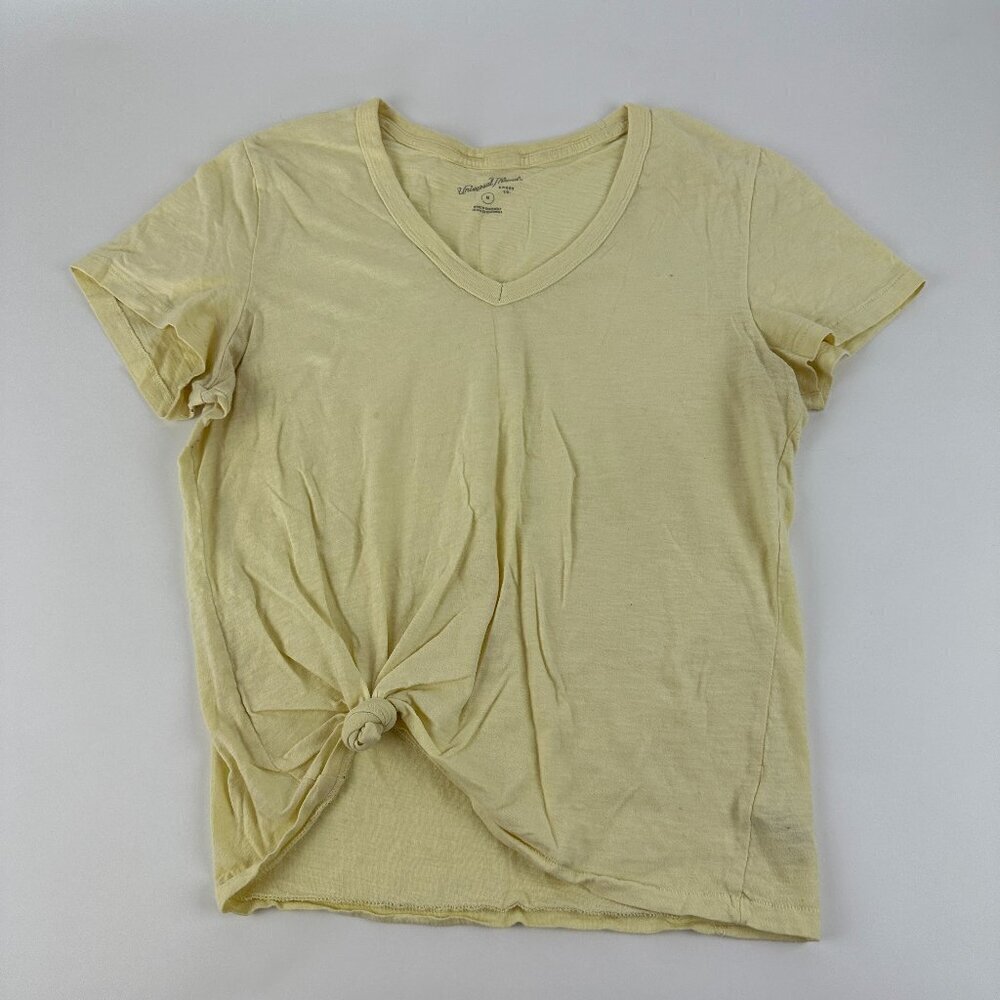 Universal Thread Tshirt Womens Medium Yellow Knot